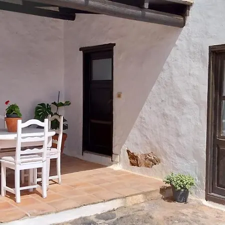 Patios, Conil Homestay *